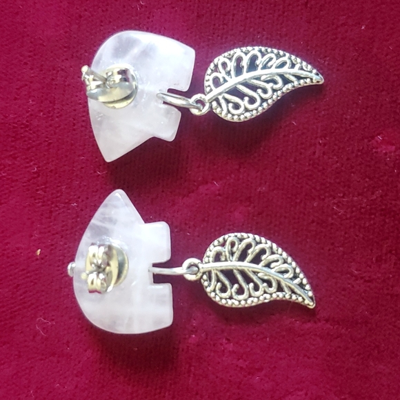 Light pink stone & silver earrings - Picture 4 of 6